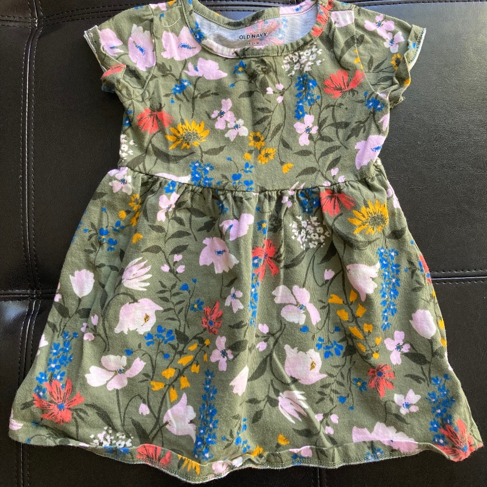 Girls 18mos- 2t Haul (Nike, gap, cat & Jack) 7 bottoms